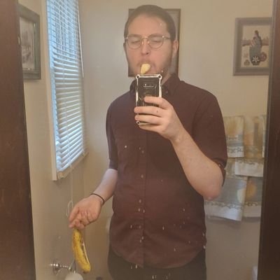 Colinoscpy's profile picture. Call me a Colinoscopy, cause I'm a pain in the ass.
