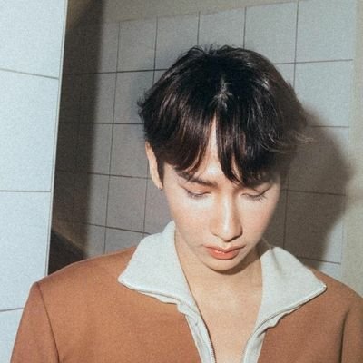 molekulatp's profile picture. -ia-