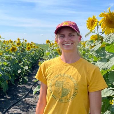 Assistant professor @UMNPlantPath | Translational research of soil-borne fungi that cause diseases in MN crops + teaching 🍄👩‍🏫 | she/her