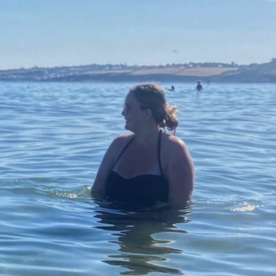 charlotterosejx's profile picture. 26, NQY, Graphic & Web Designer, C.D💕