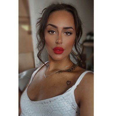🏳️‍🌈🍀💋🍑💍🪐🔮♉️