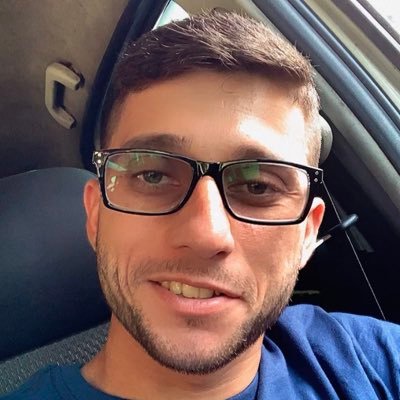📊 Tráfego Pago | Empresário 👨🏻💻 Anúncios on-line 🦅 Seja forte e corajoso 🏆 Vencedor de 5 câncer 🤯 Um cara que nunca desistiu da viver