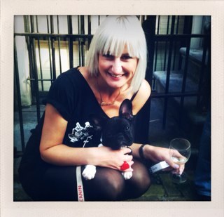 DJ(vinyl).Loves.Food.Music.Gadgets.Fashion.Politics.Books.Travels.Amsterdam.Bosnia.Theme songs from 90s sitcoms.Cupcakes.Macarons.Puppy Shizzle.