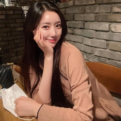 single 🤍
Personal business👩💼
Entrepreneur👩💼
Investment📉
#Bitcoin and #cryptocurrency enthusiast 🚀