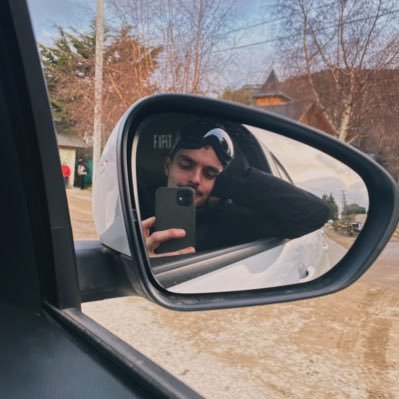 SantiMMendez's profile picture. 🇦🇷 // If you don’t like how the table is set, turn over the table. // Iglesia y Estado: asunto separado // ig: @santimmendez