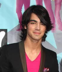 JoeJonasLA1's profile picture. Hello siganme y los sigo xd