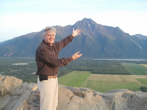 It's my pleasure to bring 20+ years of real estate expertise and marketing strategies to Alaska's Mat-Su Valley including the cities of Wasilla and Palmer.