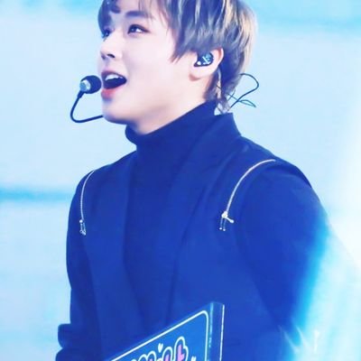 @shinepearl8991. 쭉Ai누나♡박지훈 입니다
계정이 알수없는이유로 정지되어새로 만들었어요
기존에 알고계셨던분들 팔로 해주세영~~ㅜ