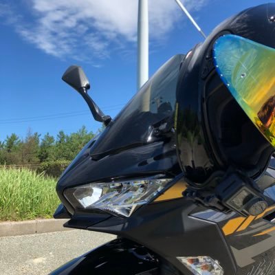 NINJA400に乗るのが楽しくて仕方がない初心者ライダーです。 東北で学生やってます。