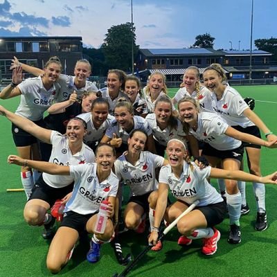 Het leukste MO18-1 team van Den Haag e.o. 🥳❤🖤🏑 Seizoen 2022/2023
Live wedstrijdverslag via dit account!