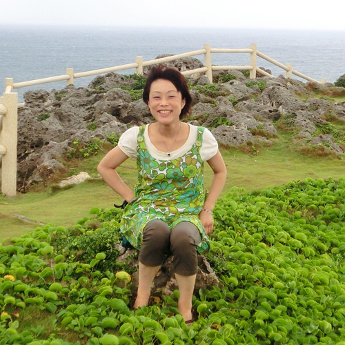 フードスタイリスト・野菜ソムリエ
【缶づめ料理研究会】を毎月第１日曜に開催中！
缶詰＆野菜を合わせたカンタン料理をご紹介しています。