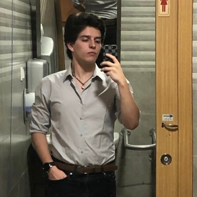 Arts student || 18y