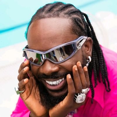 blakchild4's profile picture. 👑☠💀