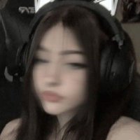 Nesia (@nesiunia44) 's Twitter Profile