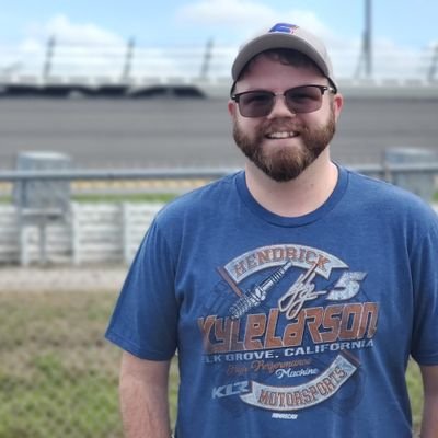 NascarCub's profile picture. 