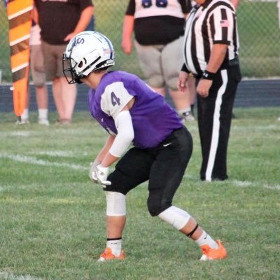 16 5’9 179class of 2025 KHS deadlift:400 squat:385 hand clean:230bench:255 vert:28 40:N/A email: landenkeithwhitacre@gmail.com