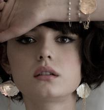 D_R_Fan's profile picture. Fan of @delicateraymond: Dainty gold charm jewelry featured in InStyle and Lucky, worn by Carrie Underwood, Tori Spelling, Lauren Conrad, Mischa Barton.