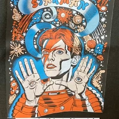 David Bowieは永遠のヒーロー🇬🇧
ルキノ・ヴィスコンティ監督を敬愛🇮🇹
京都で時々映画の上映会を開催しています🎬
無言フォロー歓迎。挨拶DM不要です。
保守。
嫌いなものは、口先だけの綺麗事。
良くも悪くも正直者です😌
反日サヨクお断り。
思想の向きが正反対の方はブロックする場合があります。