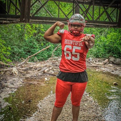 Bountiful High Football C/O 2023 DE/DT/OG #65 Height: 6’1 Weight: 250 GPA: 3.953 ACT: 24 ljfelila@gmail.com