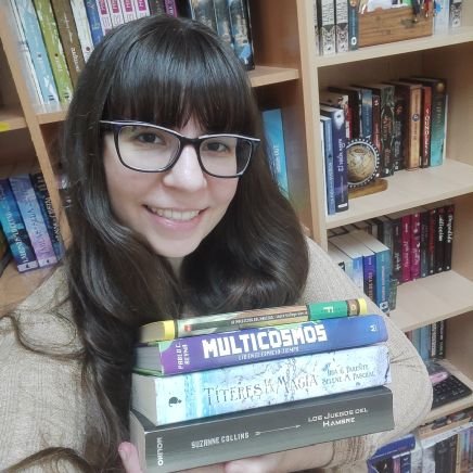 mcarmenfombuena's profile picture. 📚 Academia Minerva, 30 de mayo ⌛
The cold never bother me anyway porque siempre llevo rebequita. 
she/her