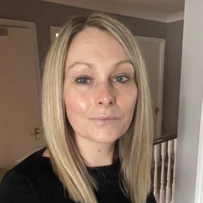 Rhian Evans π Profile