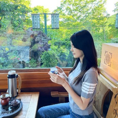Dragonvalehelp's profile picture. A girl who loves to laugh and love food, I have my own opinions and like to tell the truth