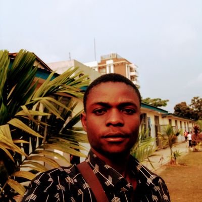 veronic08893172's profile picture. m