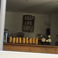 Keep life simple (@keeplifesimpl13) 's Twitter Profile