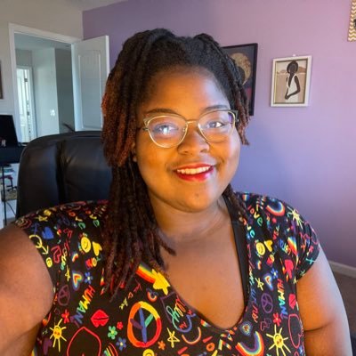 Wife 💜 Mom💕 SoRHOr 💙 Corporate Melanin Millennial 💛 my views here are my own.