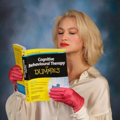 fl0w3rchld's profile picture. (she/her)