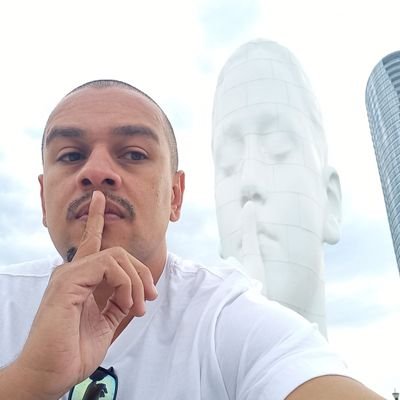 Juanvargas9's profile picture. De Medellín de arriba abajo.