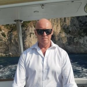 Irish in Abu Dhabi...RC...
(No crypto, no trading)