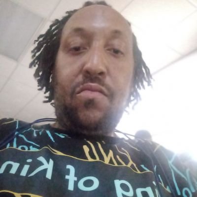 #manishflyguy #GodofSEX whatupdoe! Followed by the dopest & most underrated rappers @E40 & @Kokaneofficial @C_Bo_ @RealTurfTalk #RIPMAMBA @KobeBryant 🐐legend