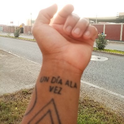 Hola , me llamo darcito Y adoro muchas cosas de la vida,como el AMOR y LA AMISTAD♥ (^.^)/