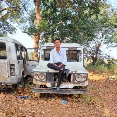 RajbonshiSuraj's profile picture. হাজাৰ দুখ কষ্টৰ মাজতো
মুখত হাঁহি এটা লৈ ঘূৰি ফূৰা লৰা।

Studied Bachelor of (honors) Political Science Department at Tezpur College.