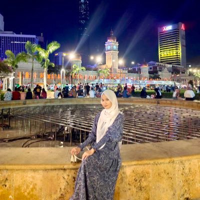 Nadia_GHa's profile picture. 𝔚𝔥𝔢𝔫 𝔱𝔥𝔢 𝔰𝔲𝔫 𝔤𝔬𝔢𝔰 𝔡𝔬𝔴𝔫, 𝔱𝔥𝔢 𝔰𝔱𝔞𝔯 𝔠𝔬𝔪𝔢 𝔬𝔲𝔱.