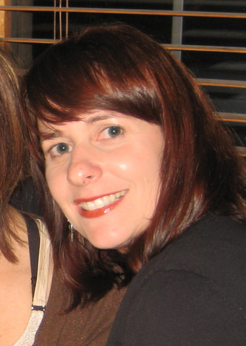 Marketing Enthusiast | Food Fanatic | Restaurant Junkie | Aspiring Sommelier | Music Lover | Traveler | Mom