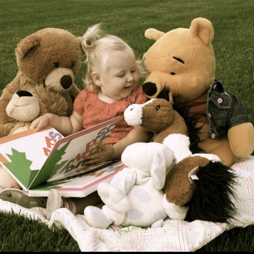 AmandaMaePhotos's profile picture. I'm a photographer and I'd love to shoot you!