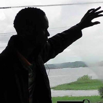 AlloyceNyanda's profile picture. MTOZI.
Radio/Television Host (Journalist), Author.
#TheBIGAjenda #TuongeeAsubuhi
@startvhabari1