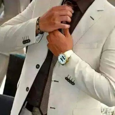 حسين لطفى Profile