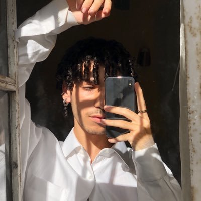 beirutbitchh Profile Picture