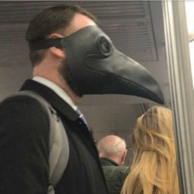 mohamamdkhoban's profile picture. ملکه‌ ذهنم از سمتش کناره‌گیری کرد...