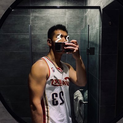 YuYuyip9's profile picture. 