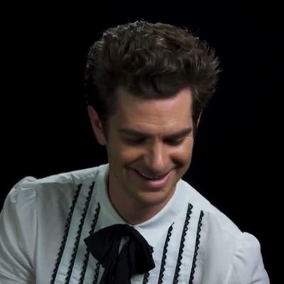 safe place for andrew garfield fans 🤍 ''all i long for is to tell stories that remind us of how we live'' - AG
