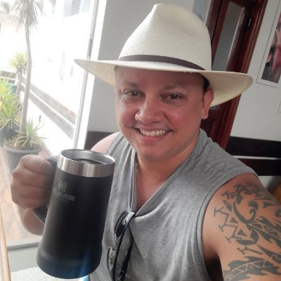 Engenheiro de Produção,
Técnico em Segurança do Trabalho,
Técnico em eletrônica,
Sócio Proprietário Celtec Assistência Técnica e Acessórios
#globolixo