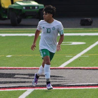 Aihjose's profile picture. OLCHS 23’ ⚽️ 3.98 gpa #10- CAM/CDM/RB