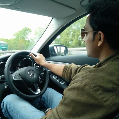 Indrajit_twtrr's profile picture. 