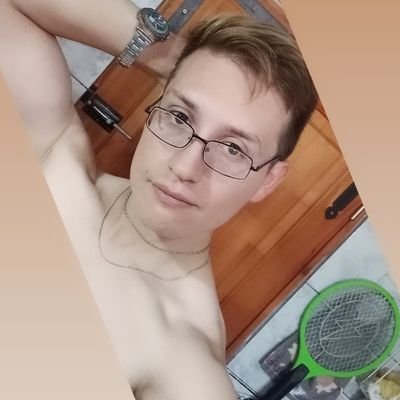 Hola soy hombre solo de argentina, buscando siempre parejas y mujeres solas para trios gangbang sexo duro, también hago videos con parejas y solas.