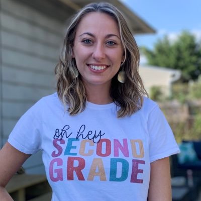 Oceanside School 9E 📚2nd Grade Teacher