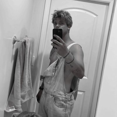 Gabriel1812000's profile picture. Te follare hasta el desmayo